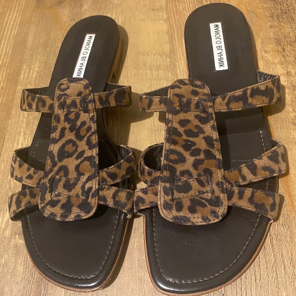 Manolo Blahnik Leopard Animal Print leather Manolo Blahnik sandals.